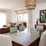 Apartment T3 Sea View, Pool, Golf, Del Rey, Obidos *
